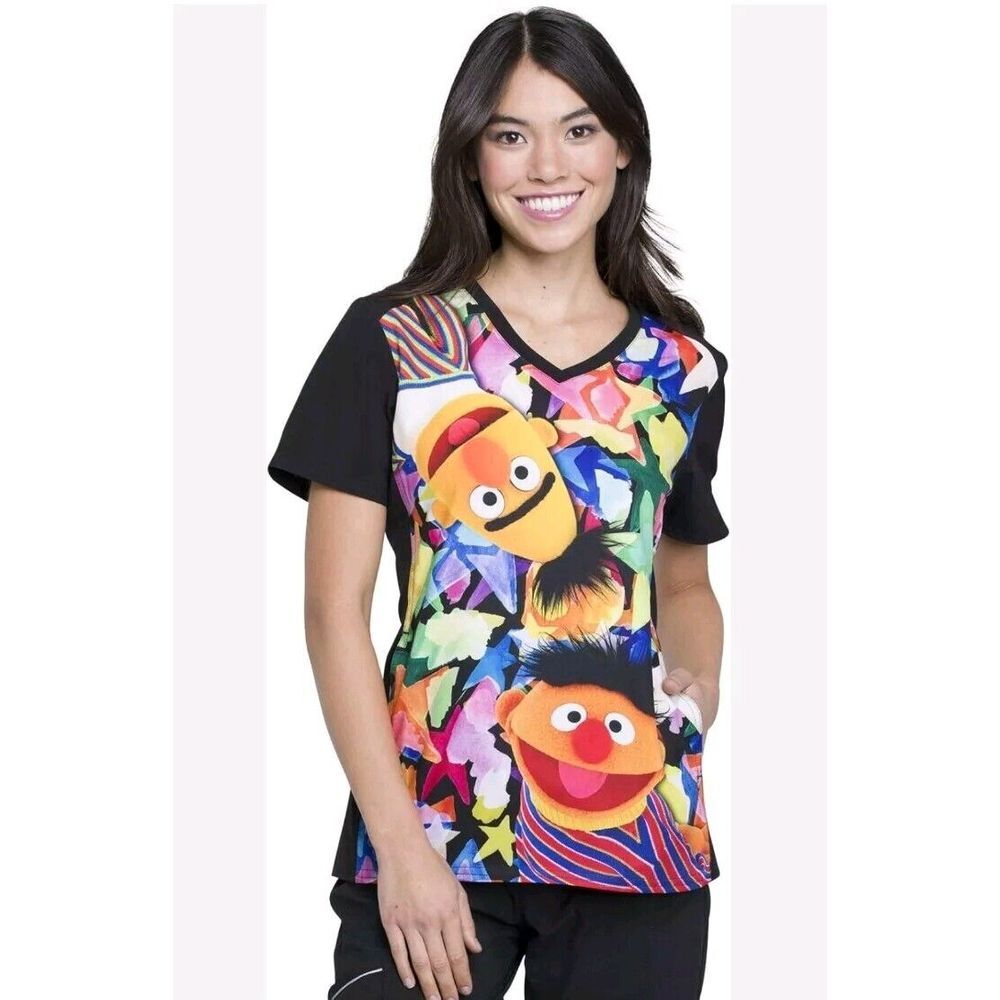 Sesame Street Scrub Top Womens Bert And Ernie Top Short Sleeve V-Neck‎ Size M